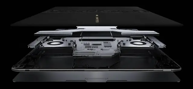 Huawei показа първия по рода си преносим компютър със сгъваем екран