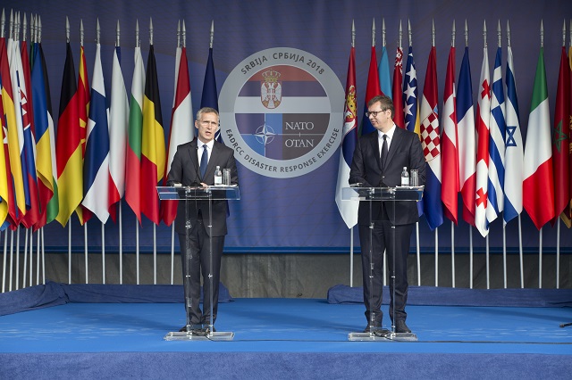 Вучич: Сърбите не обичат НАТО