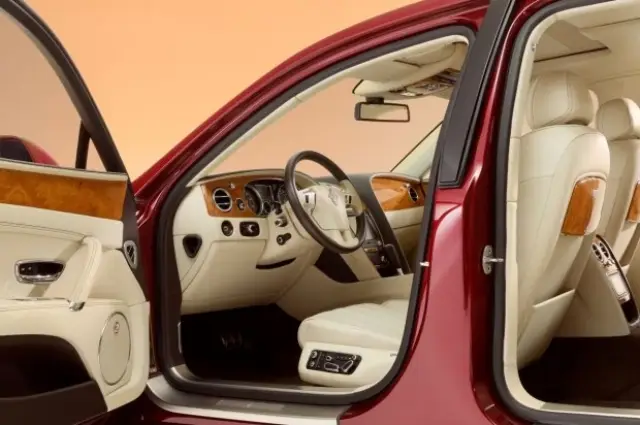 Завръщането на легенда: Packard е още веднъж на пазара