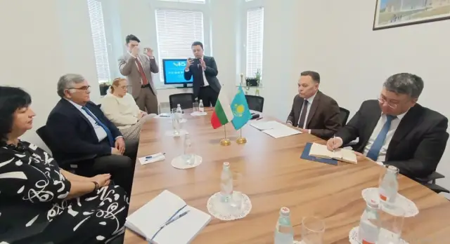 Новият път, по който поема Казахстан