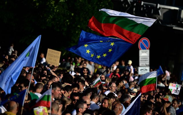 "Лента.ру": Българският премиер обвини руския посланик в свалянето на правителството - 3