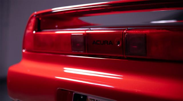  Продава се необичаен NSX Zanardi Edition 