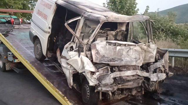 Катастрофа с четирима загинали на Подбалканския път край Сливен