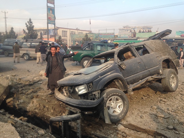 Бомбен атентат в центъра на Кабул