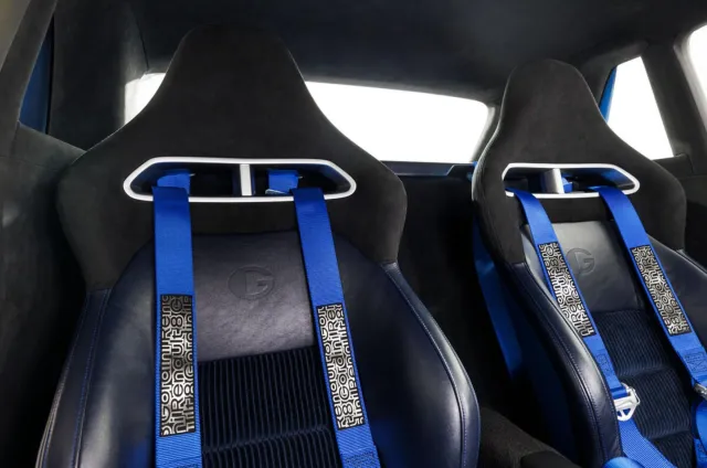 От Булгаррено до електрическото бъдеще или какво представлява новото Renault 8 Gordini
