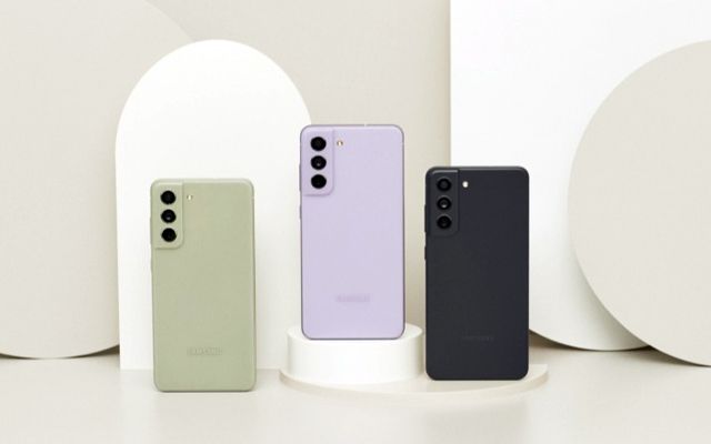 Представяме новия телефон, създаден специално за феновете на Samsung