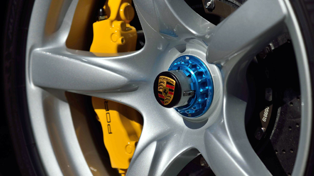 Чисто ново Porsche Carrera GT на 11 г.