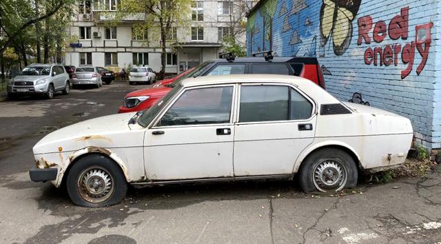 Откриха мафиотска Alfetta в... Москва | ФАКТИ.БГ Откриха мафиотска Alfetta в... Москва