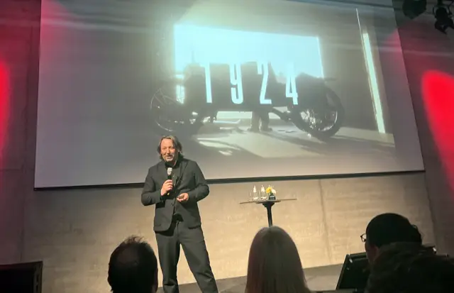 MG променя играта: Още тази година пуска (включително и у нас) коли с полутвърдотелни батерии