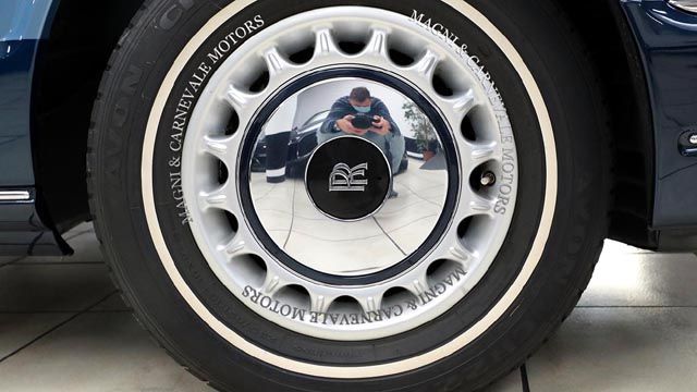 Продава се уникално комби Rolls-Royce Silver Seraph