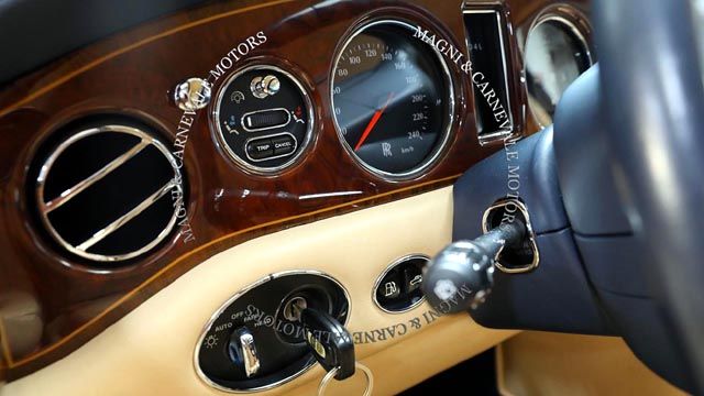 Продава се уникално комби Rolls-Royce Silver Seraph