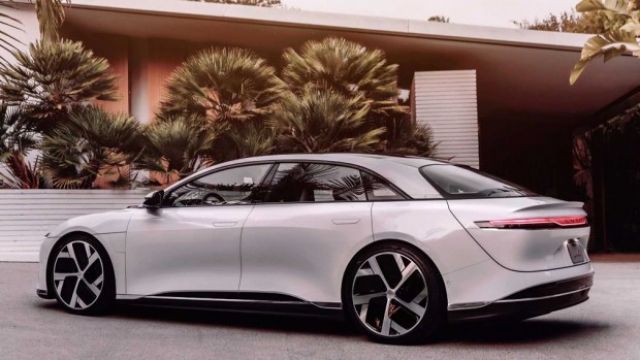 `Електромобилът `Електромобилът