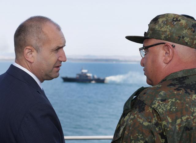 Президентът наблюдава военноморското учение с международно участие "Бриз 2020" (СНИМКИ)