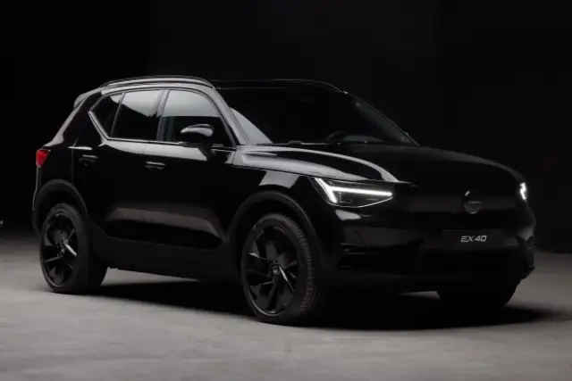 Volvo подготвя най-мощния модел в историята си | интерФакти.БГ Volvo подготвя най-мощния модел в историята си