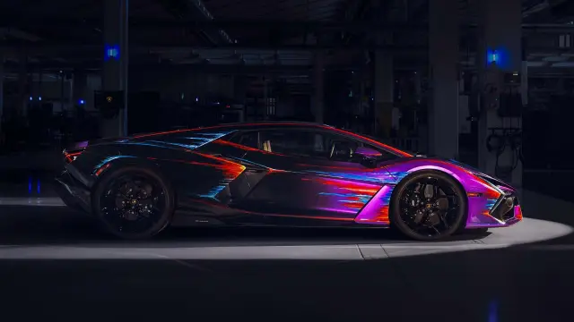 Боядисването на това Lamborghini е отнело над 400 часа