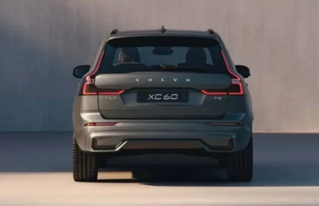 Шведите от Volvo отказват да пенсионират златната си кокошка