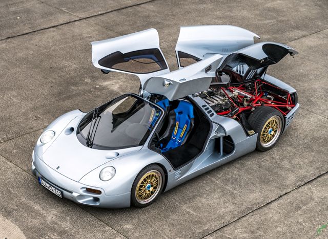  Единствената Isdera Commendatore 112i ще бъде препоръчана на търг 