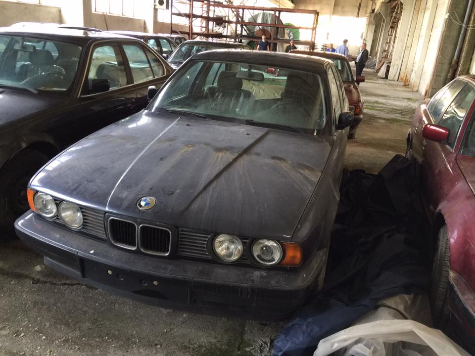 У нас намериха 11 чисто нови BMW-та от 1994-а