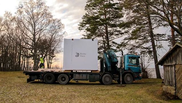  Латвийци измислиха сгъваема къща 