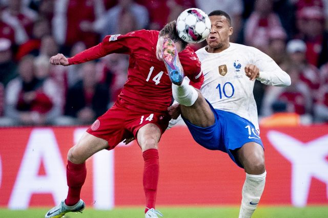  Дания удрям Франция, само че не съумя да се класира за плейофите (ВИДЕО) 