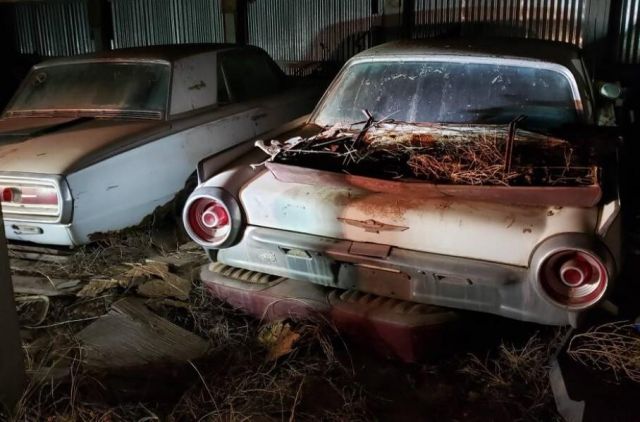  Ръждясали и изоставени класики се продават на цената на нов iPhone 