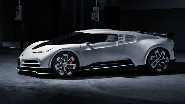  Изкуство на колела: какво се крие под панелите на Bugatti Centodieci? 