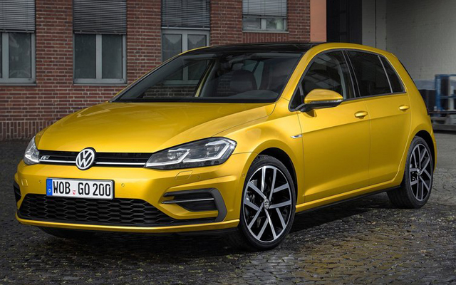 Най-продаваните нови коли за юли: изненади от Dacia и Opel