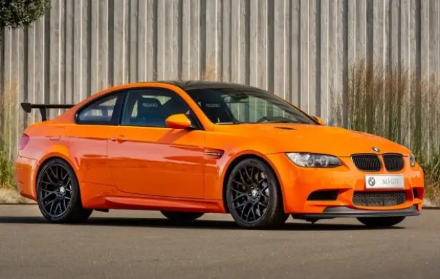 Продават се 22 безупречни BMW-та