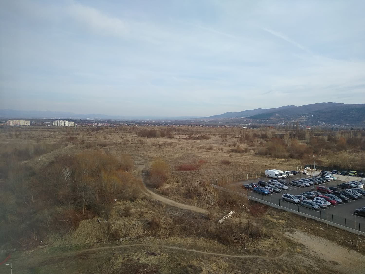 Мъртва хватка между Общината и горублянци блокира София (СНИМКИ)