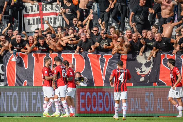  Милан с поврат против Специя, трето потомство Малдини бележи за 