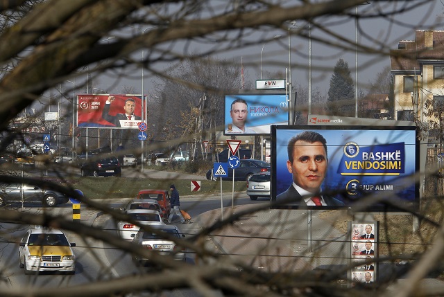 Гласуването в Македония приключи без инциденти (Снимки)