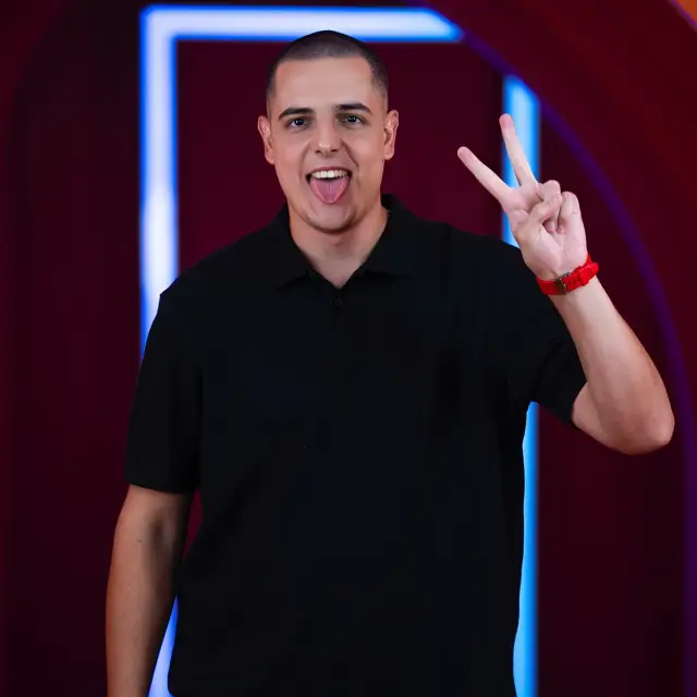 Зрителите избраха големите си фаворити за победители в „Биг брадър“ | ФАКТИ.БГ - 2 Зрителите избраха големите си фаворити за победители в „Биг брадър“ - 2