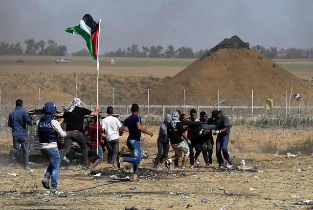Израел предупреди палестинците: Стойте далеч от оградата (СНИМКИ)