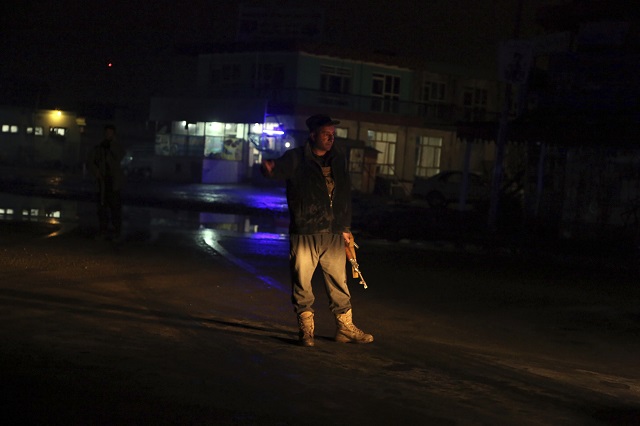 Бомбен ужас в Кабул (СНИМКИ)