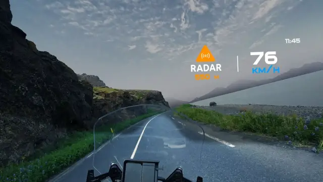 Shoei представя "умна" каска с хед-ъп дисплей 