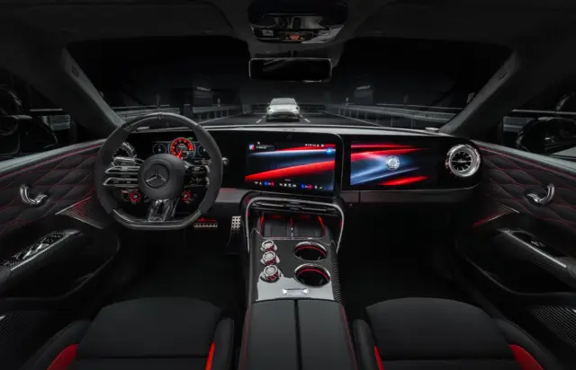 Представяме ви първи новата суперкола Mercedes AMG GT 4-Door Coupe (ВИДЕО)