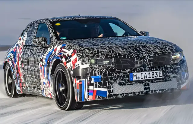 BMW преди малко хвърли ръкавицата на всички, които предричаха гибелта на огромните мотори с вътрешно горене