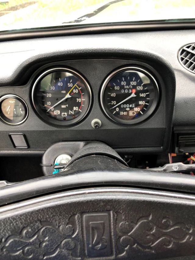  Продава се Lada шестица на 46 километра 