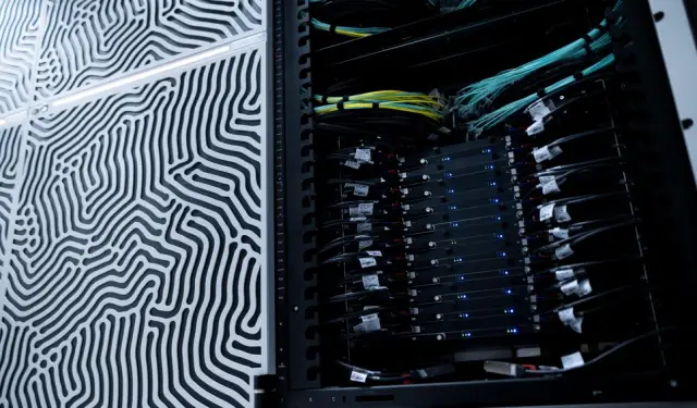 Германия пуска най-бързия суперкомпютър в Европа