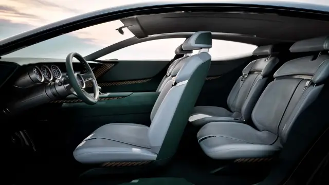 Ето я най-новата Mazda с Ванкелов двигател