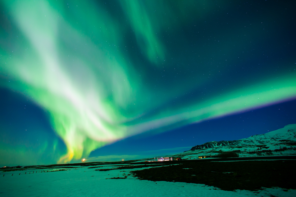 Защо e забранено да се лети над Антарктида, но не и над Бермудския триъгълник?