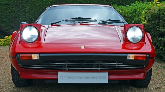 Джеймс Мей продава рядкото си Ferrari 308 GTB | ФАКТИ.БГ Джеймс Мей продава рядкото си Ferrari 308 GTB