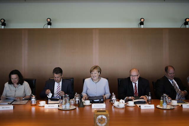 Меркел: Силна Европа е от полза за САЩ (СНИМКИ)