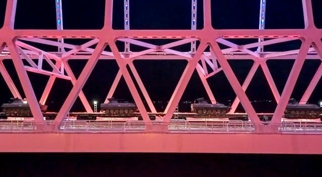  Руските танкове не са се изтеглили 