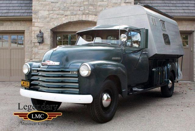  Продава се кемперът на Стийв МакКуин 