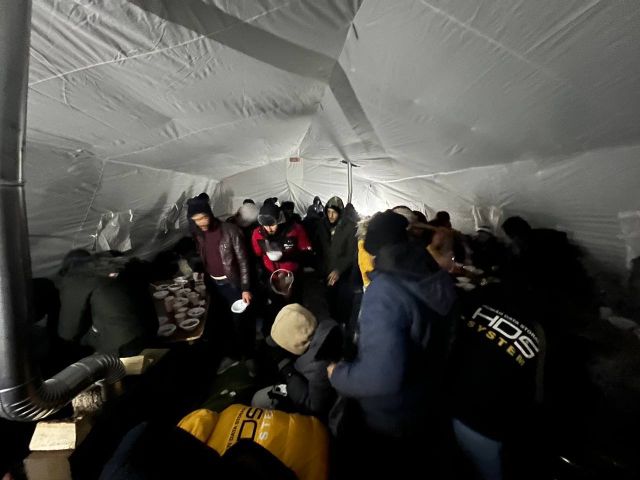 Губернаторът на Мурманск алармира за хуманитарна криза на границата с Финландия ВИДЕО