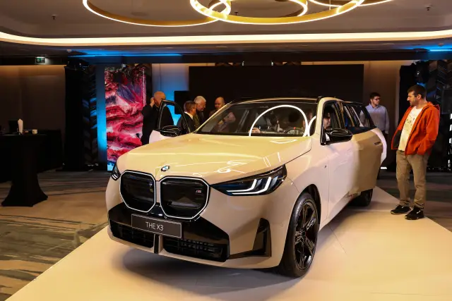 Предпремиерно: Новото BMW X3 пристигна в София - 2