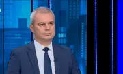 Костадин Костадинов: ДБ подкрепят Пеевски, гласуват с него и го обслужват