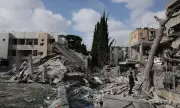 Ирански ракетен удар нанесе щети близо до американското посолство в Тел Авив