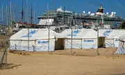 Гърция под натиск: Над 500 мигранти пристигнаха край Атина след акция южно от Крит